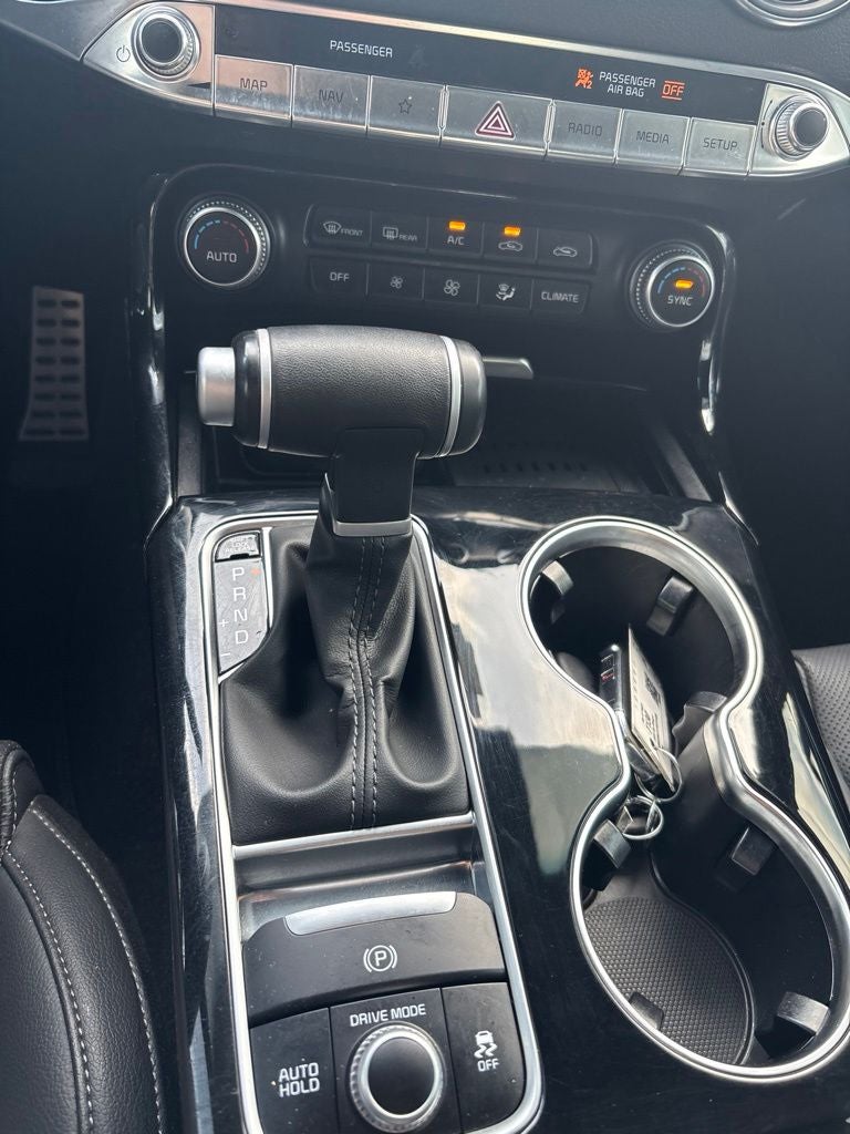 2023 Kia Stinger GT-Line