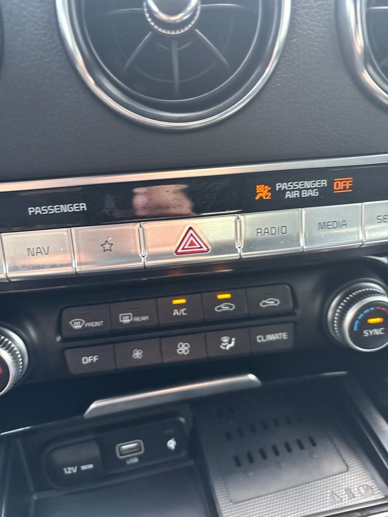2023 Kia Stinger GT-Line