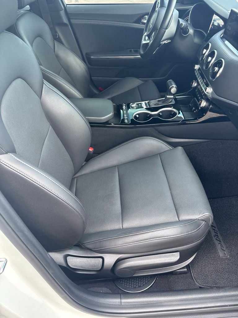 2023 Kia Stinger GT-Line