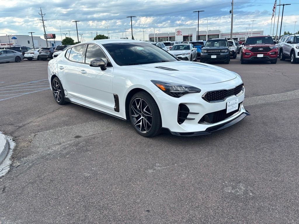 2023 Kia Stinger GT-Line