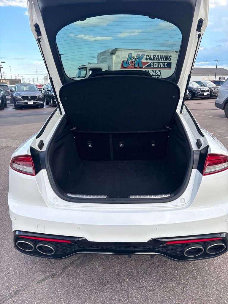 2023 Kia Stinger GT-Line