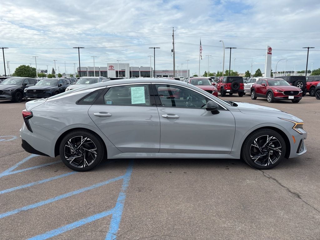 2025 Kia K5 GT-Line