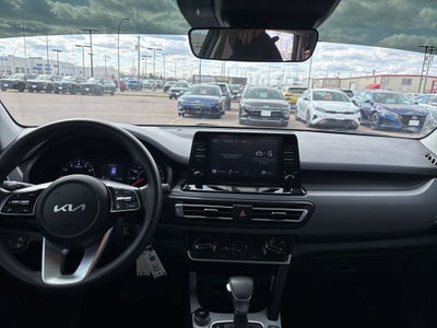 2023 Kia Seltos LX