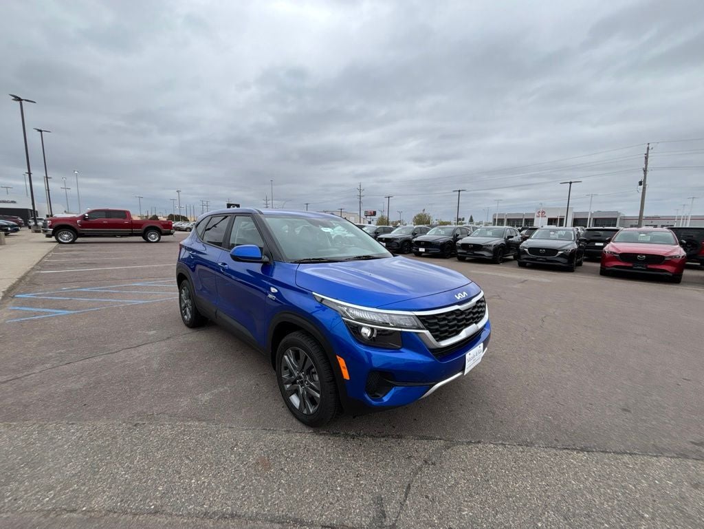 2023 Kia Seltos LX