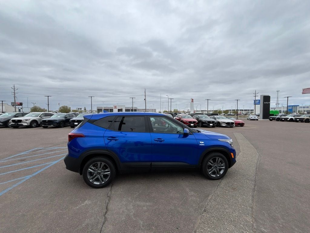 2023 Kia Seltos LX