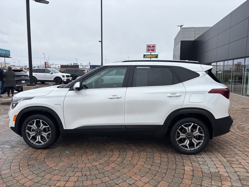 2023 Kia Seltos EX