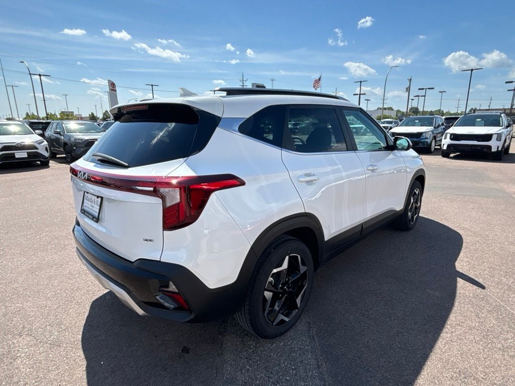 2024 Kia Seltos EX