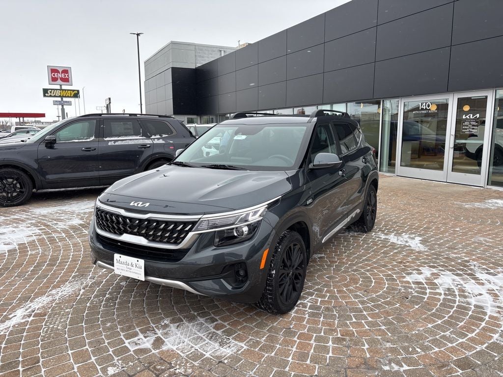 2023 Kia Seltos Nightfall