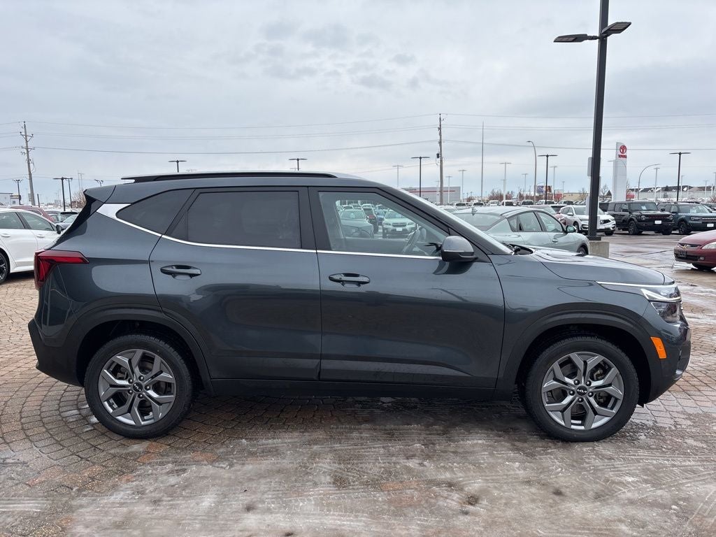 2024 Kia Seltos S