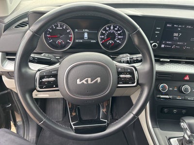 2023 Kia Carnival LX