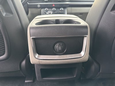 2023 Kia Carnival LX