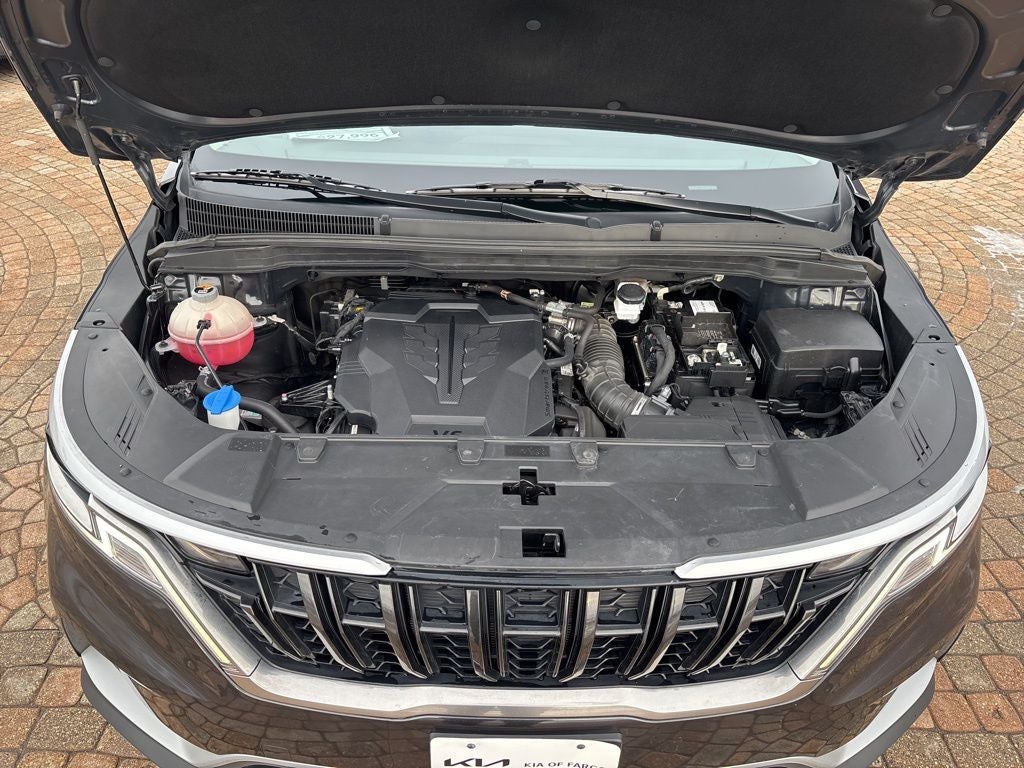 2023 Kia Carnival LX