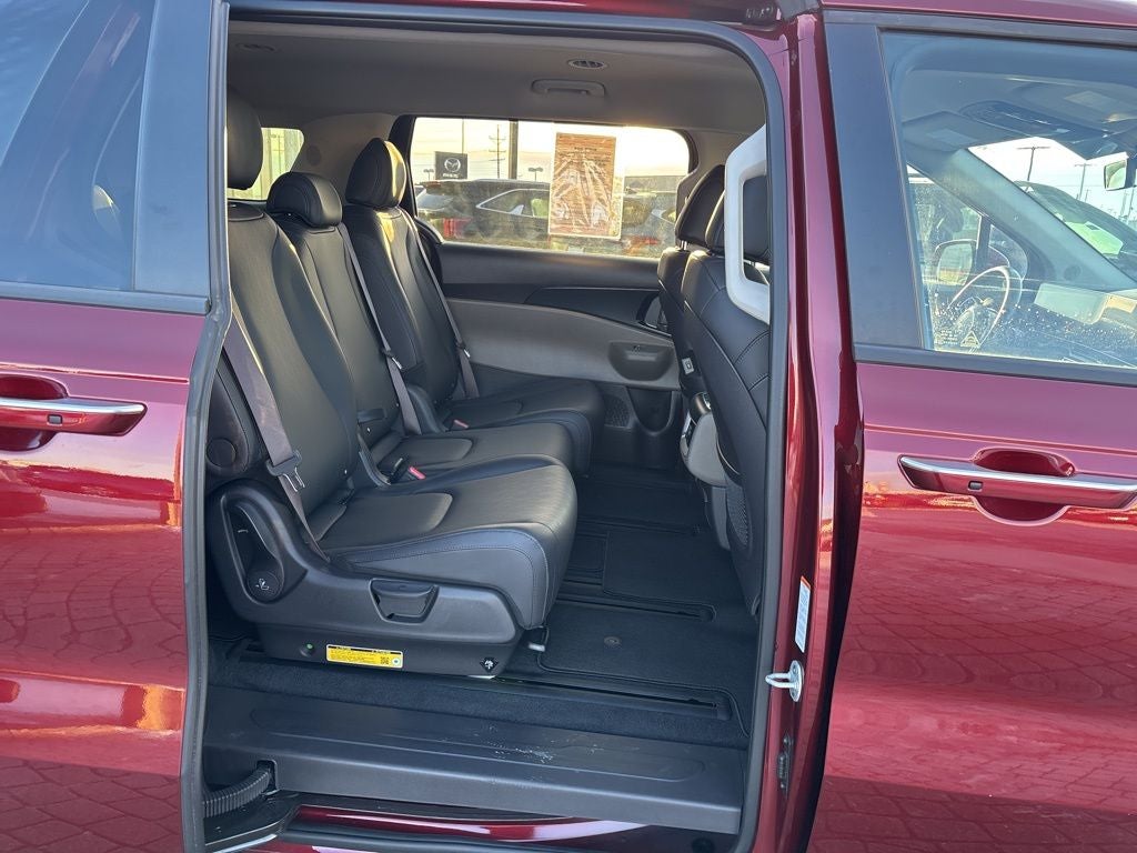 2025 Kia Carnival Hybrid LXS