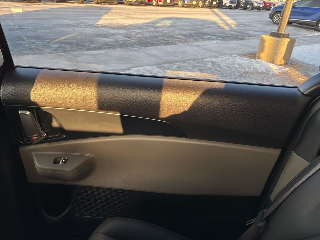 2025 Kia Carnival Hybrid LXS