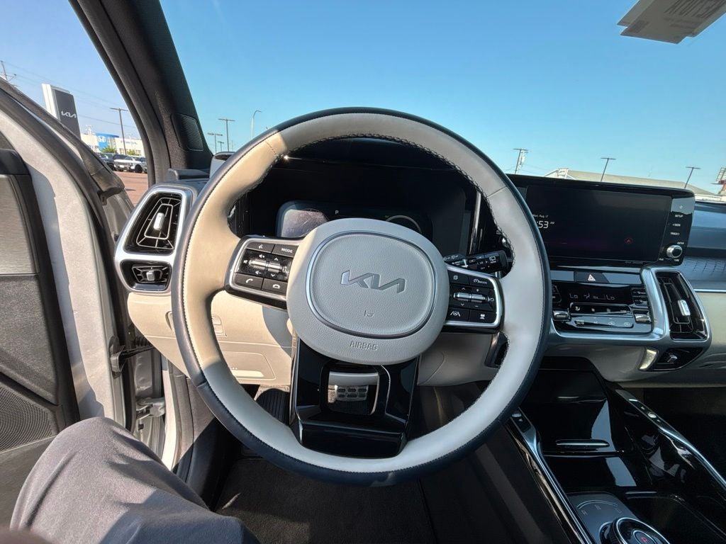 2023 Kia Sorento Plug-In Hybrid SX Prestige