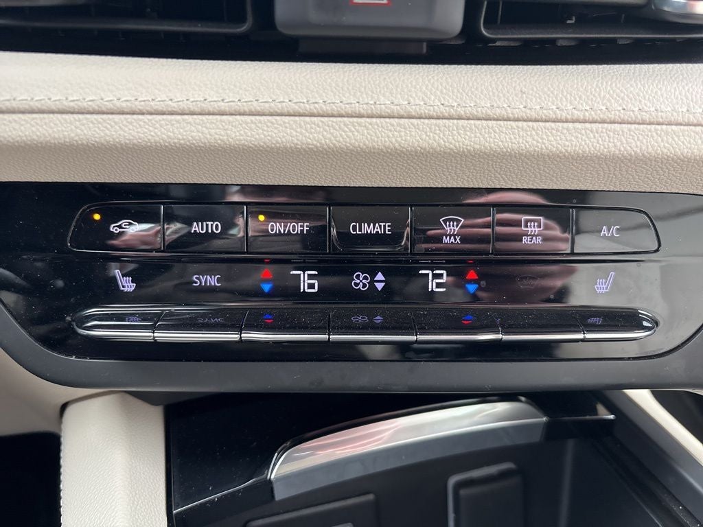 2022 Buick Envision Essence