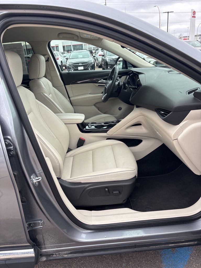 2022 Buick Envision Essence