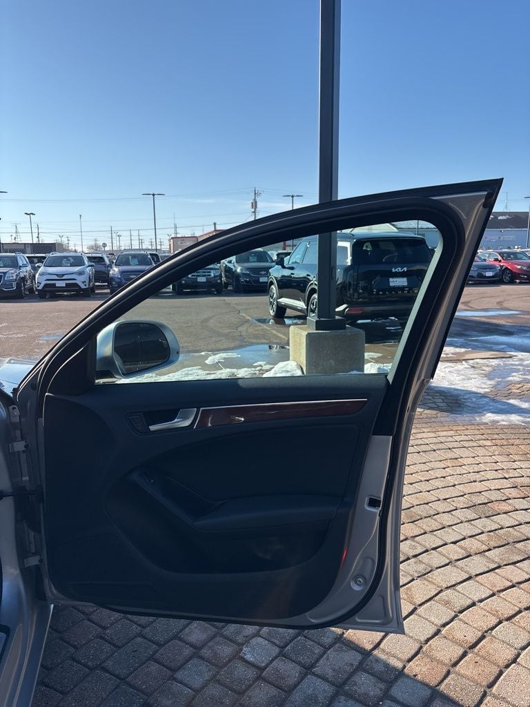 2009 Audi A4 2.0T Avant quattro