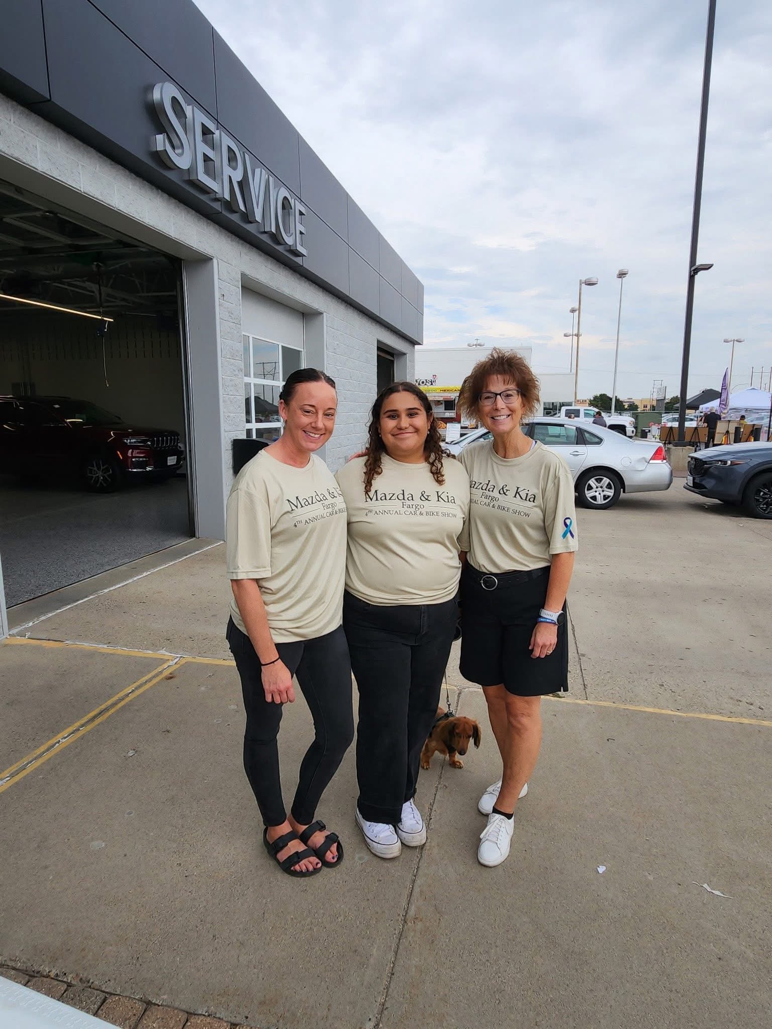 Mazda Kia Fargo Car Show Photo